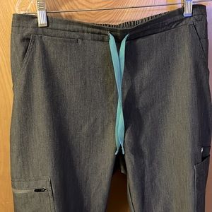 Figs straight leg scrub pants